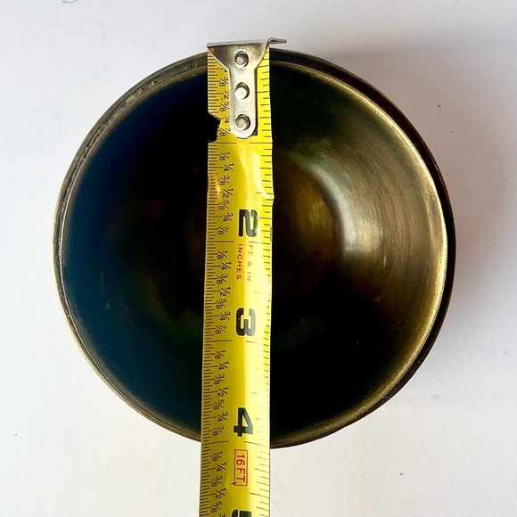 Interlude Home Gianna Bone and Brass Designer Trinket Boxes - Set of 2 - Picture 8 of 11